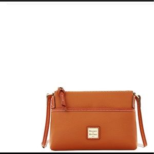 Dooney & Bourke Pouchette